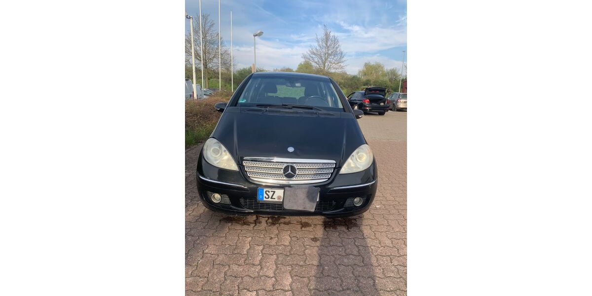Mercedes-Benz A 150 167.300 km 1.700 &euro; Salzgitter 38226