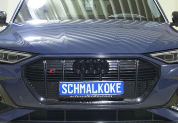 Audi e-tron 43.800 km 42.750 &euro; Braunschweig 38112