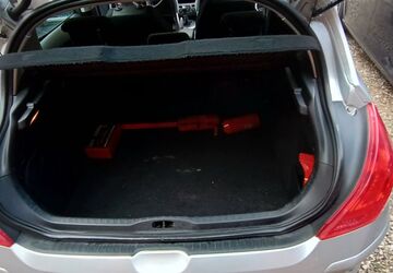 Peugeot 308 156.000 km 2.600 &euro; Schellerten 31174