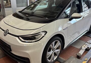 VW ID.3 131.695 km 16.990 &euro; Braunschweig 38122