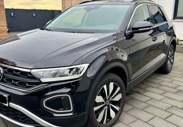 VW T-Roc 29.000 km 21.800 &euro; Vechelde 38159