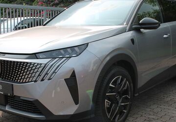 Peugeot 5008 5.500 km 43.890 &euro; Goslar 38644