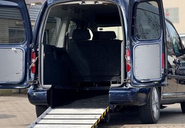 VW Caddy 142.800 km 26.900 &euro; Salzgitter 38259