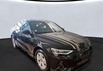 Audi e-tron 30.900 km 38.950 &euro; Salzgitter 38259