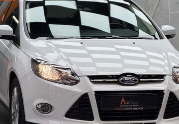 Ford Focus 62.000 km 8.950 &euro; Salzgitter 38259