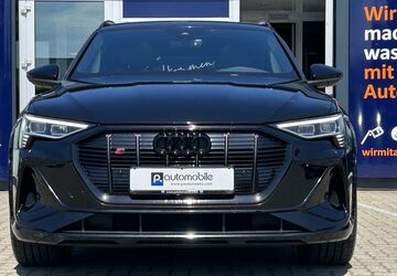 Audi e-tron 78.547 km 39.980 &euro; Salzgitter 38229