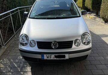 VW Polo 125.200 km 2.450 &euro; Kissenbrück 38324