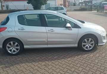 Peugeot 308 155.000 km 2.700 &euro; Schellerten 31174
