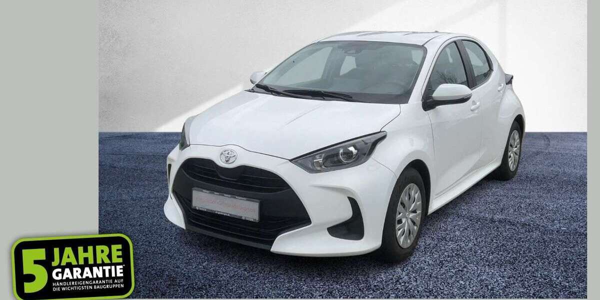 Toyota Yaris 21.000 km 14.690 &euro; Goslar 38644