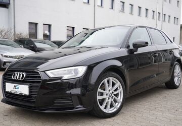 Audi A3 123.000 km 17.990 &euro; Braunschweig 38106