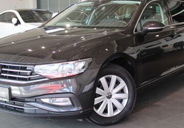 VW Passat 181.692 km 15.999 &euro; Braunschweig 38126