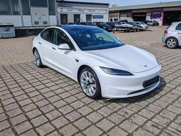 Gebrauchte Tesla Model 3