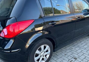 Nissan Tiida 216.776 km 1.990 &euro; BRAUNSCHWEIG 38122
