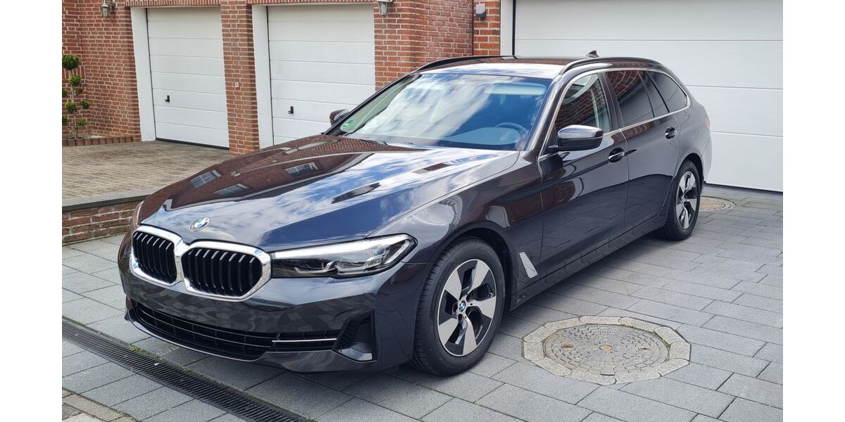 BMW 520 55.595 km 30.999 &euro; Peine 31228