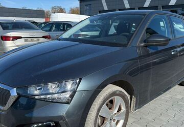 Skoda Scala 82.187 km 9.990 &euro; Braunschweig 38122