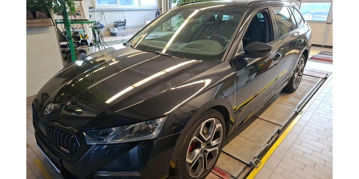 Skoda Octavia 132.421 km 18.990 &euro; Braunschweig 38122