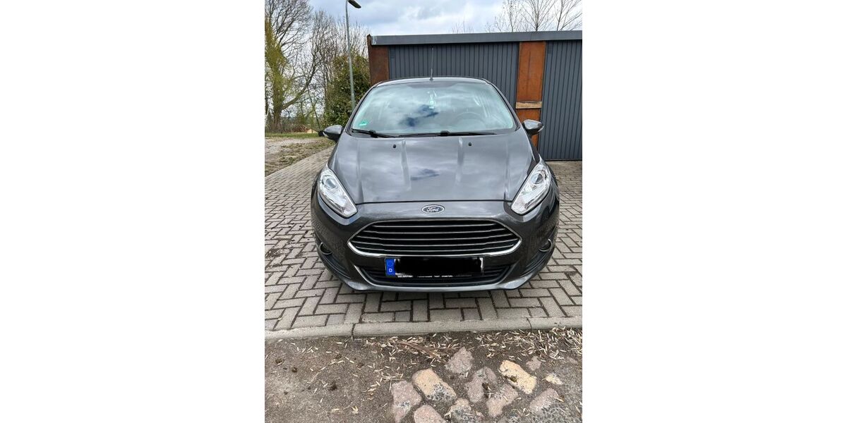 Ford Fiesta 188.000 km 5.000 &euro; Söllingen 38387