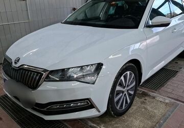 Skoda Superb 73.000 km 23.890 &euro; Goslar 38640