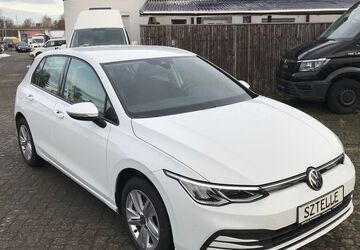 VW Golf 105.878 km 14.999 &euro; Braunschweig 38110