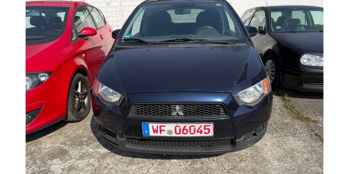 Mitsubishi Colt 158.000 km 3.950 &euro; Wolfenbüttel (Halchter) 38304