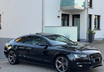 Audi A5 208.000 km 17.999 &euro; Vechelde 38159