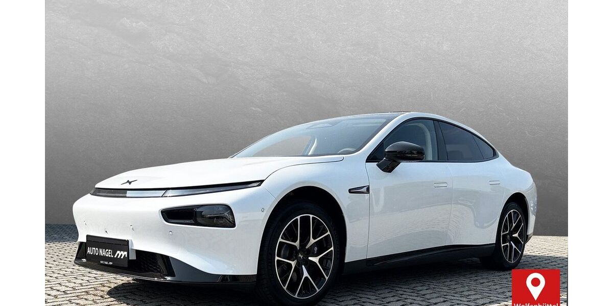 XPeng P7 3.311 km 36.490 &euro; Wolfenbüttel 38304