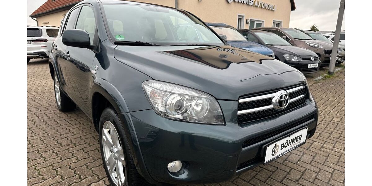 Toyota RAV 4 110.000 km 6.990 &euro; Salzgitter 38229