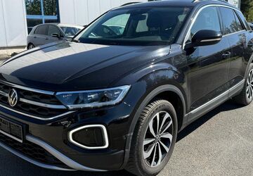 VW T-Roc 111.907 km 15.990 &euro; Braunschweig 38122