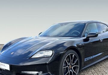 Porsche Taycan 12.499 km 87.930 &euro; Braunschweig 38114