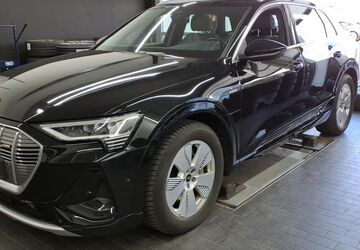 Audi e-tron 136.790 km 24.990 &euro; Braunschweig 38122