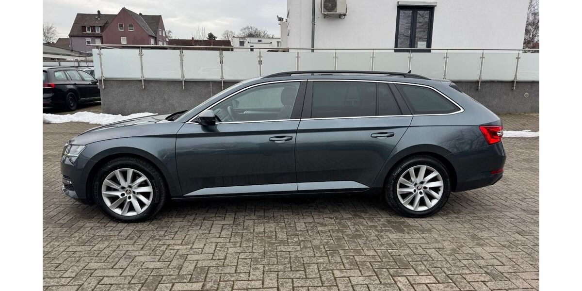 Skoda Superb 176.783 km 16.499 &euro; Salzgitter-Lebenstedt 38226