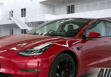 Tesla Model 3 47.350 km 24.400 &euro; Schöningen 38364