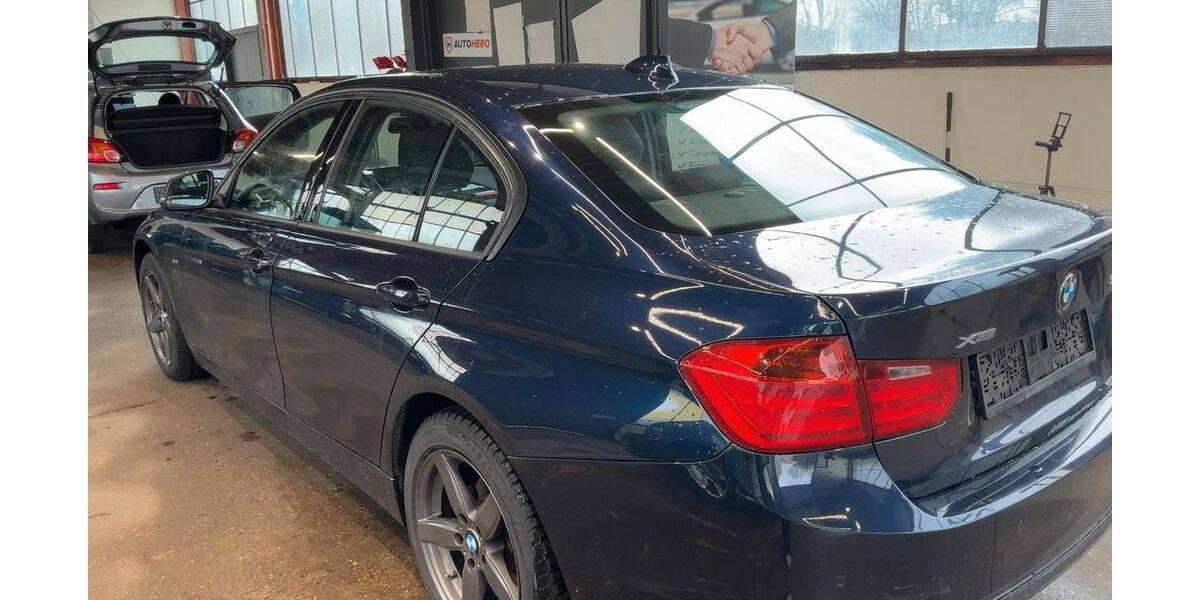 BMW 328 99.278 km 12.100 &euro; Wolfenbüttel 38300