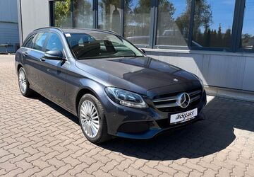 Mercedes-Benz C 300 147.450 km 15.990 &euro; Goslar 38644
