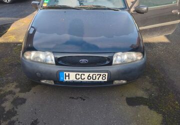 Ford Fiesta 91.000 km 970 &euro; Burgdorf 38272
