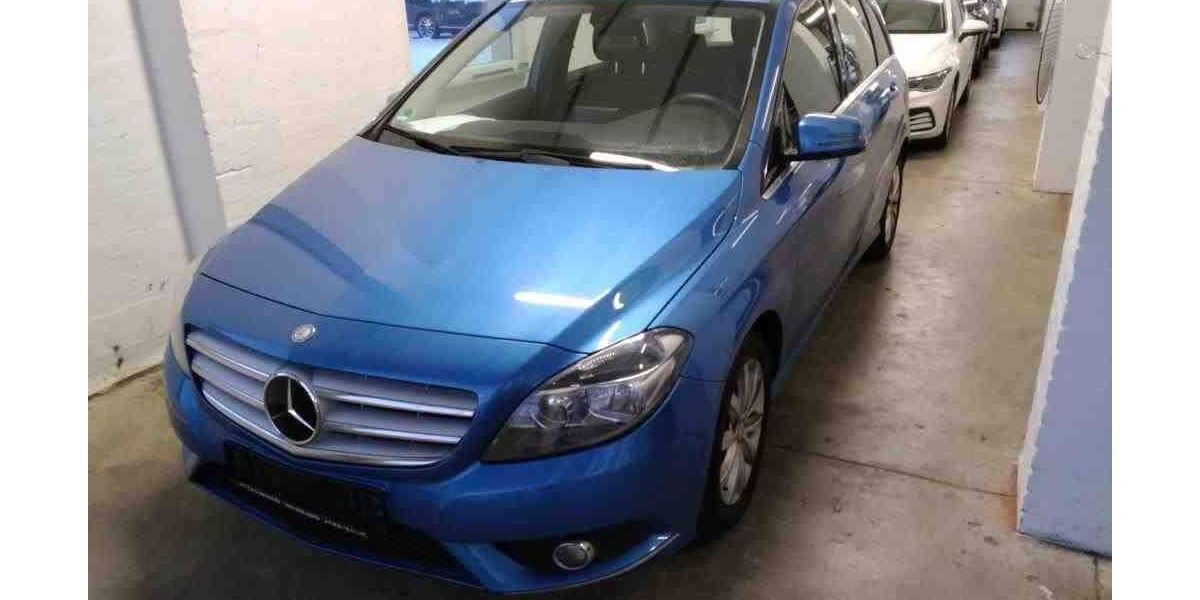 Mercedes-Benz B 180 296.951 km 4.990 &euro; Braunschweig 38122
