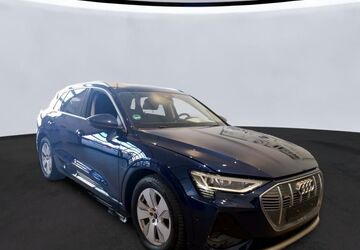 Audi e-tron 30.300 km 34.950 &euro; Salzgitter 38259