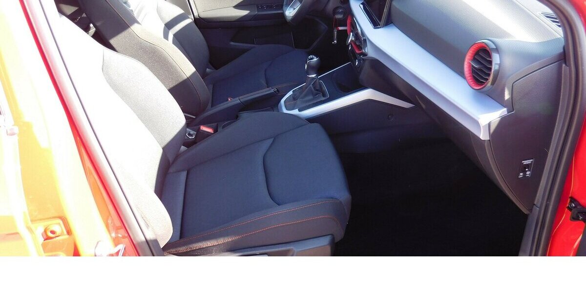 Seat Arona 1.0 FR-Line TSI BMT Navi Klima Alu 9.600 km 17.990 &euro; Vordorf 38533