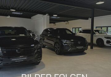 VW Touareg 81.234 km 57.990 &euro; Braunschweig 38112