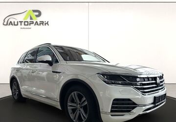 VW Touareg 122.156 km 40.990 &euro; Wolfenbüttel 38304
