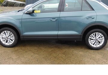 VW T-Roc 1.5 Life TSI BMT Navi Klima 34.000 km 23.690 &euro; Vordorf 38533