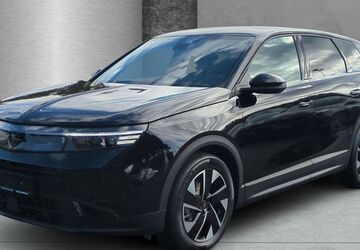 Opel Grandland (X) 5.000 km 32.950 &euro; Braunschweig 38126