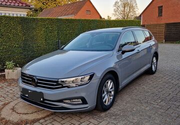 VW Passat 81.200 km 21.999 &euro; Meine 38527