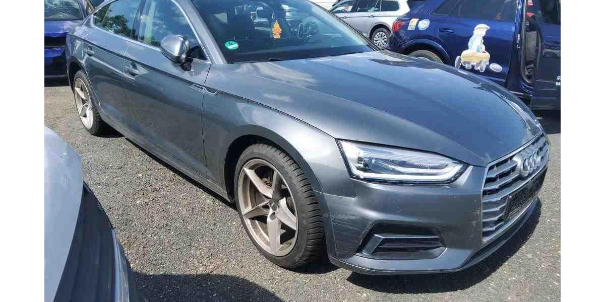 Audi A5 130.000 km 16.990 &euro; Braunschweig 38122