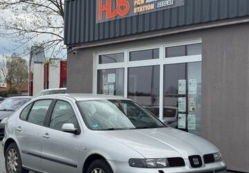 Seat Leon 213.000 km 1.890 &euro; Goslar 38644