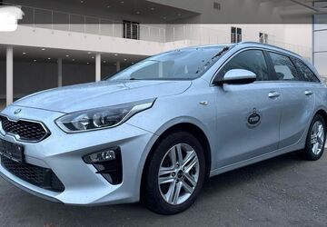 Kia ceed Sportswagon 135.000 km 12.990 &euro; Salzgitter 38226
