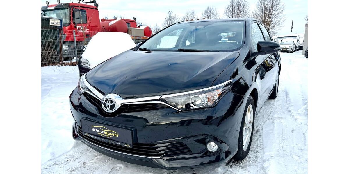 Toyota Auris 78.290 km 11.990 &euro; Wolfenbüttel 38304