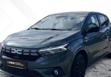 Dacia Sandero 7.044 km 16.593 &euro; Goslar 38644