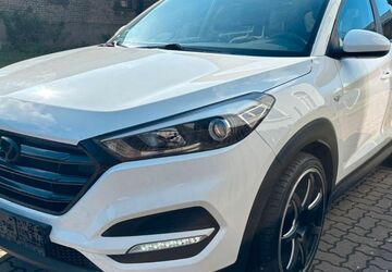 Hyundai TUCSON 60.439 km 16.490 &euro; Salzgitter 38229