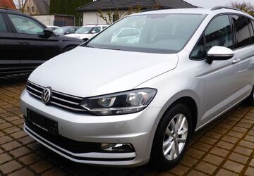 VW Touran 127.500 km 16.990 &euro; Wolfenbüttel 38304